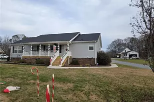 2584 Rowe Rd, Lexington, NC 27295 - Photo 2