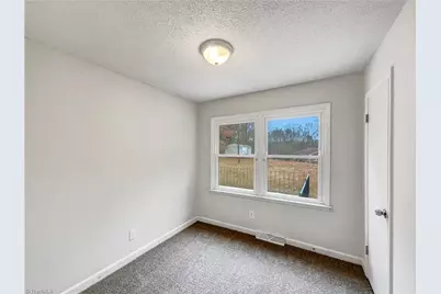 2560 Wallingford Road, Winston-Salem, NC 27101 - Photo 10