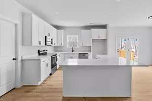 160 Olive Branch Ct, Reidsville, NC 27320 - Photo 12