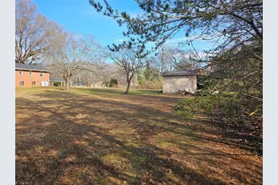 2230 Independence Road, Winston-Salem, NC 27106 - Photo 12