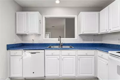 3027 Maple Avenue #R-1, Burlington, NC 27215 - Photo 6