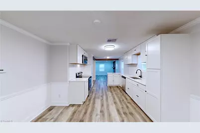 127 E Walker Avenue, Asheboro, NC 27203 - Photo 8