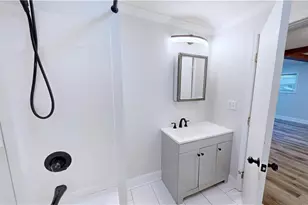 127 E Walker Ave, Asheboro, NC 27203 - Photo 12