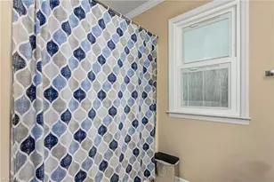 825 Lockesley Ln, Burlington, NC 27217 - Photo 18