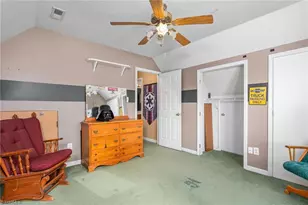 825 Lockesley Ln, Burlington, NC 27217 - Photo 20