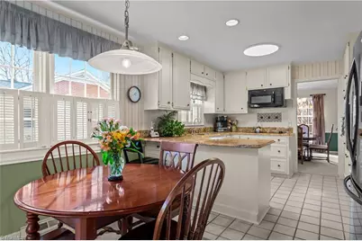 1002 Kemp Road W, Greensboro, NC 27410 - Photo 12