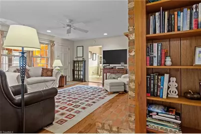 1002 Kemp Road W, Greensboro, NC 27410 - Photo 22