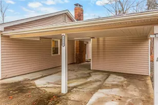 1320 Pebblebrook Rd, Winston-Salem, NC 27105 - Photo 8