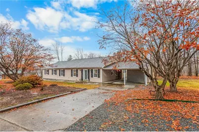 1320 Pebblebrook Road, Winston-Salem, NC 27105 - Photo 2