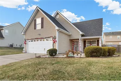 629 Brassfield Drive, Burlington, NC 27217 - Photo 2