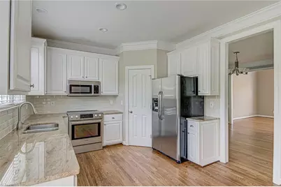 500 Fieldstone Court, Greensboro, NC 27455 - Photo 8