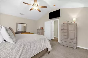 8 Broadleaf Ct, Summerfield, NC 27358 - Photo 16