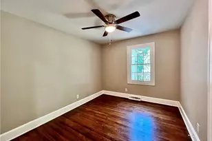 1919 Maryland Ave, Winston-Salem, NC 27101 - Photo 16