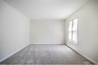 121 Westview Drive #43, Carrboro, NC 27510 - Photo 4