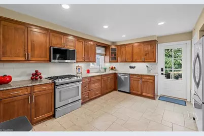 1814 Madison Avenue, Greensboro, NC 27403 - Photo 12