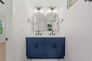 806 W Dameron Ave, Liberty, NC 27298 - Photo 10