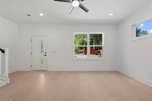 806 W Dameron Ave, Liberty, NC 27298 - Photo 26