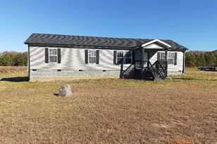 252 Paschal Rd, Yanceyville, NC 27379 - Photo 2