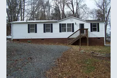 185 First Court, Reidsville, NC 27320 - Photo 2
