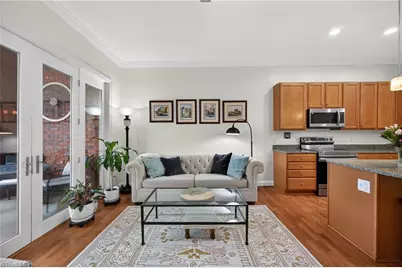 113 N Church Street #303, Greensboro, NC 27401 - Photo 14