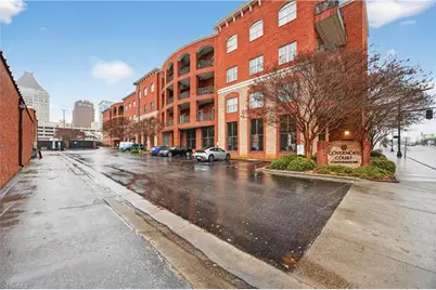 113 N Church Street #303, Greensboro, NC 27401 - Photo 2