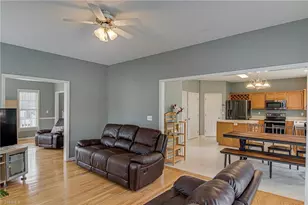 5315 Lewey Ln, Winston-Salem, NC 27105 - Photo 6