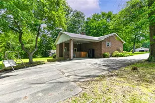 1225 Bethany Church Rd, Winston-Salem, NC 27107 - Photo 30