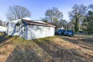 4728 Bowman Ave, Greensboro, NC 27407 - Photo 12