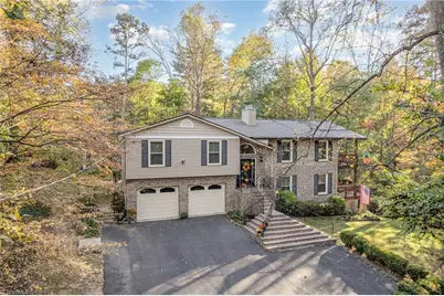 4550 Longworth Drive, Kernersville, NC 27284 - Photo 2