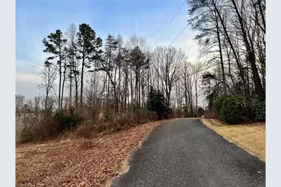 205 Horseshoe Bend, Winston-Salem, NC 27101 - Photo 8