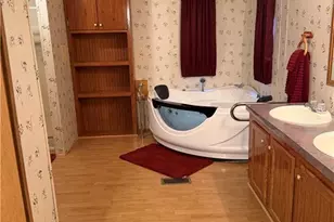 2921 Blueberry Ridge Rd, Jonesville, NC 28642 - Photo 12