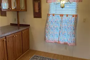 2921 Blueberry Ridge Rd, Jonesville, NC 28642 - Photo 10