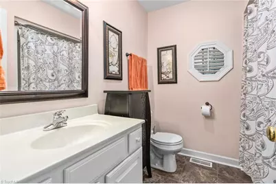 2572 Farrell Road, Mebane, NC 27302 - Photo 16