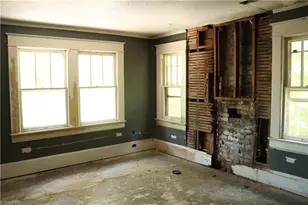 1433 Larkin St, High Point, NC 27262 - Photo 16