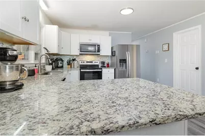 4702 Nc Highway 65, Reidsville, NC 27320 - Photo 12