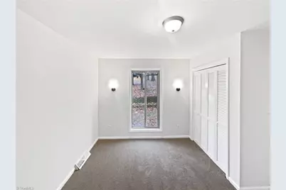 150 Roswell Drive, Kernersville, NC 27284 - Photo 10