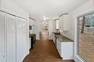 150 Roswell Dr, Kernersville, NC 27284 - Photo 4