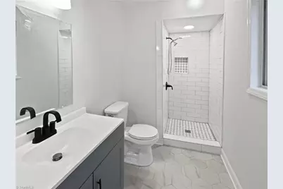 150 Roswell Drive, Kernersville, NC 27284 - Photo 16