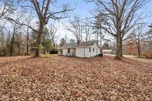 2208 Ermine St, Randleman, NC 27317 - Photo 26