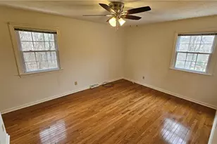 110 Hillside Ct, King, NC 27021 - Photo 14