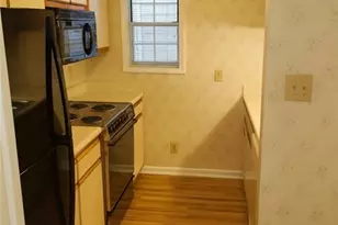 2700 Preston Woods Ln, Fayetteville, NC 28304 - Photo 4