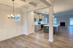 1927 Broadway Dr, Graham, NC 27253 - Photo 4