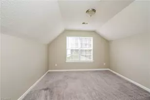 5511 Grapevine Ct, Greensboro, NC 27405 - Photo 8