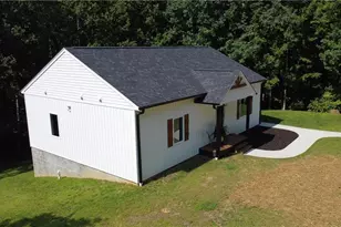 148 Buena Vista Dr, Pilot Mountain, NC 27041 - Photo 6