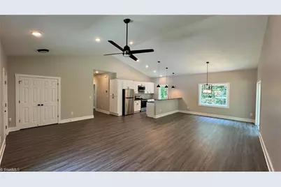 148 Buena Vista Drive, Pilot Mountain, NC 27041 - Photo 20