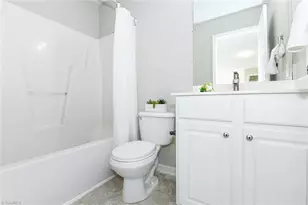 4603 Village Square Ct, Greensboro, NC 27409 - Photo 28