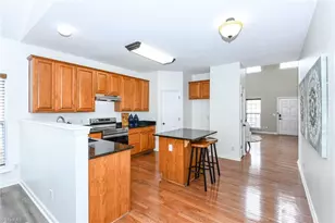 4603 Village Square Ct, Greensboro, NC 27409 - Photo 12