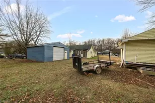 1911 Leight St, Winston-Salem, NC 27107 - Photo 10