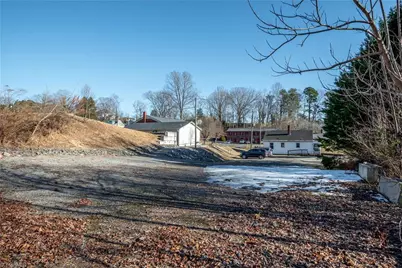 402 Worth Street, Mount Airy, NC 27030 - Photo 26