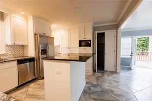 2822 Bedford St, Burlington, NC 27215 - Photo 18